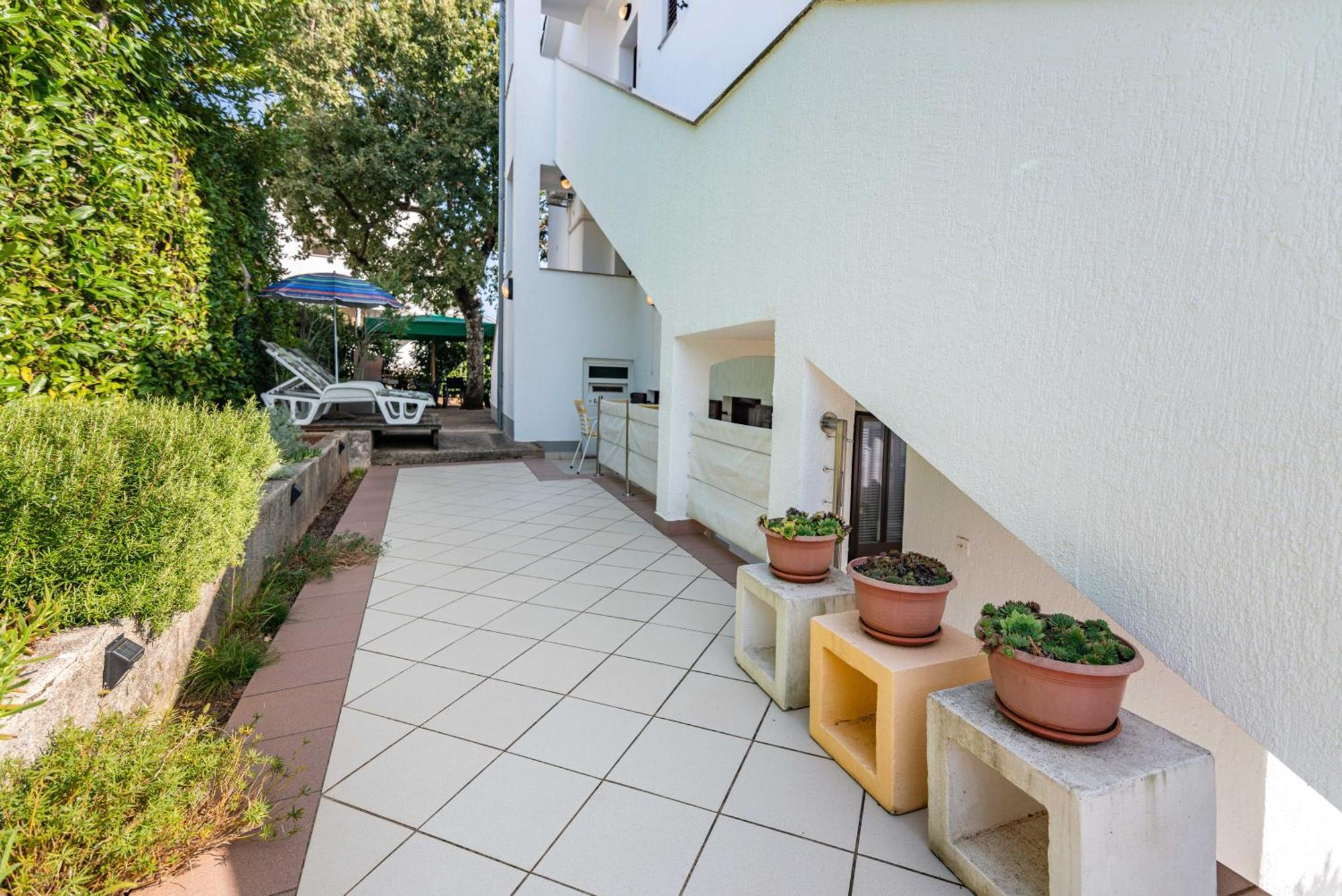 Apt Ana, Malinska, Vantacici, Island Krk Exterior foto